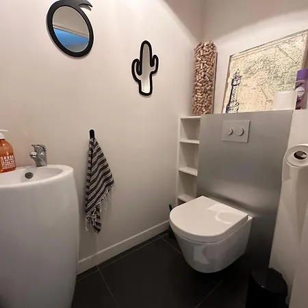 بيت للعطل Marius Proche De La أمبليتوز